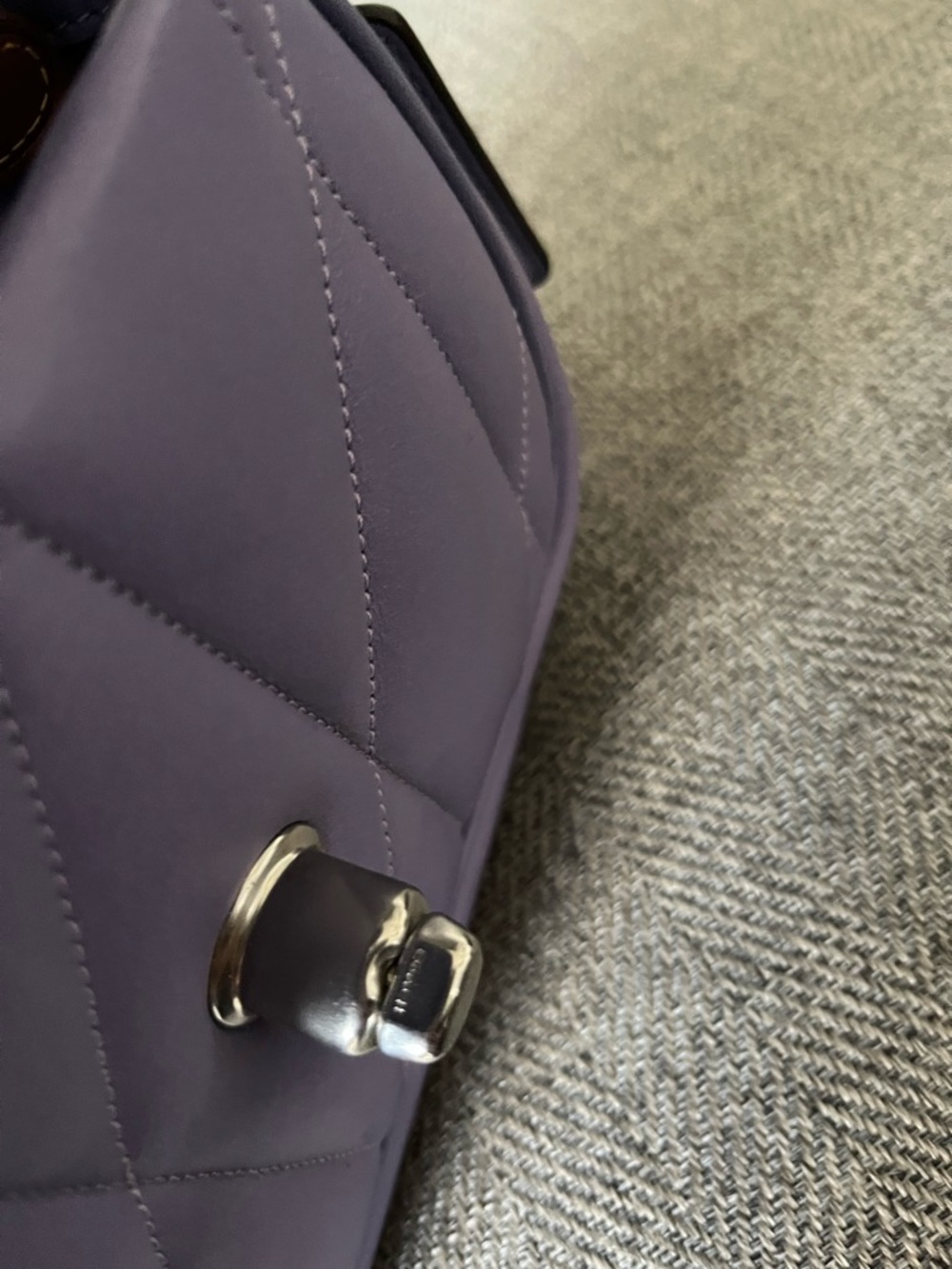 Coach Pillow Madison 18 Light Violet - Picture 15 of 16